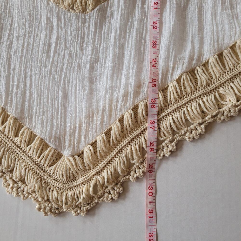 Arianna Coral White Crochet Poncho Top Fringe Boho Beach Cover Up S/M Festival - Picture 9 of 10